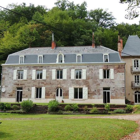 Brignac-la-Plaine La Tour Du Chambon 아파트 외부 사진